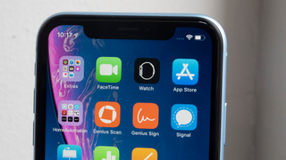 Apple Is Fixing at Least One Big Problem With the iPhone XS and XR<em></em>